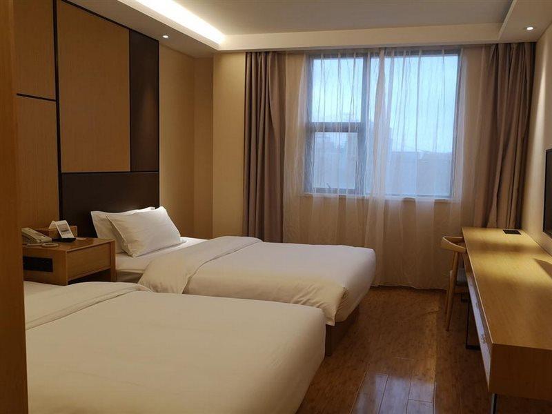 Ji Hotel Shanghai Chuansha Chengnan Road Bagian luar foto
