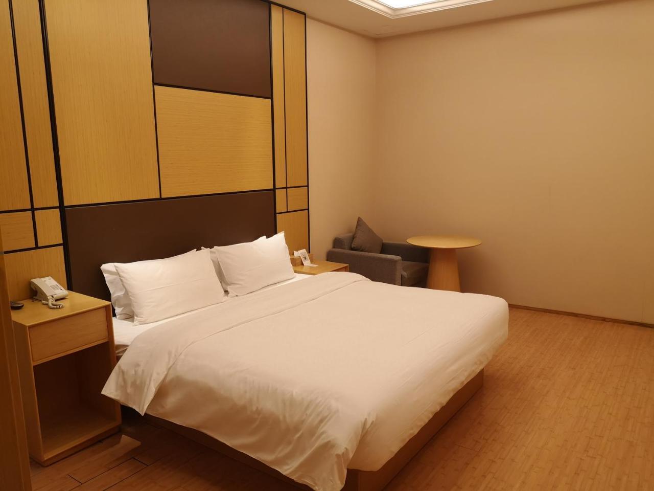 Ji Hotel Shanghai Chuansha Chengnan Road Bagian luar foto